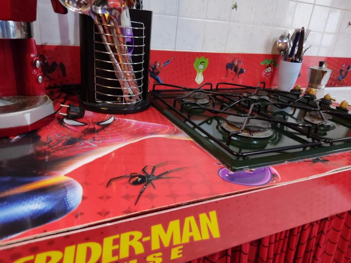 Spiderman House Otel Katanya Dış mekan fotoğraf